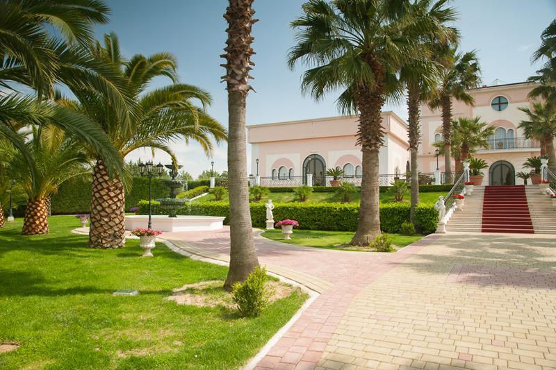 La Corte Di Opaka Hotel Canosa di Puglia Exterior foto